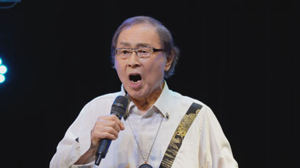 88歳 衰えぬ熱唱「大阪ミュージックフェスト」阿倍野キューズモール（７月２日）